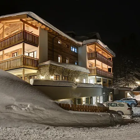 Koesslerhof 장크트안톤암아를베르크