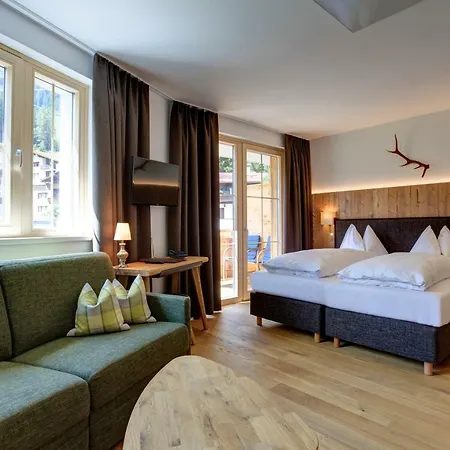 호텔 Koesslerhof 4*